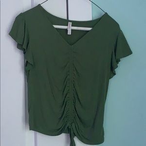 Green cinched tee shirt!